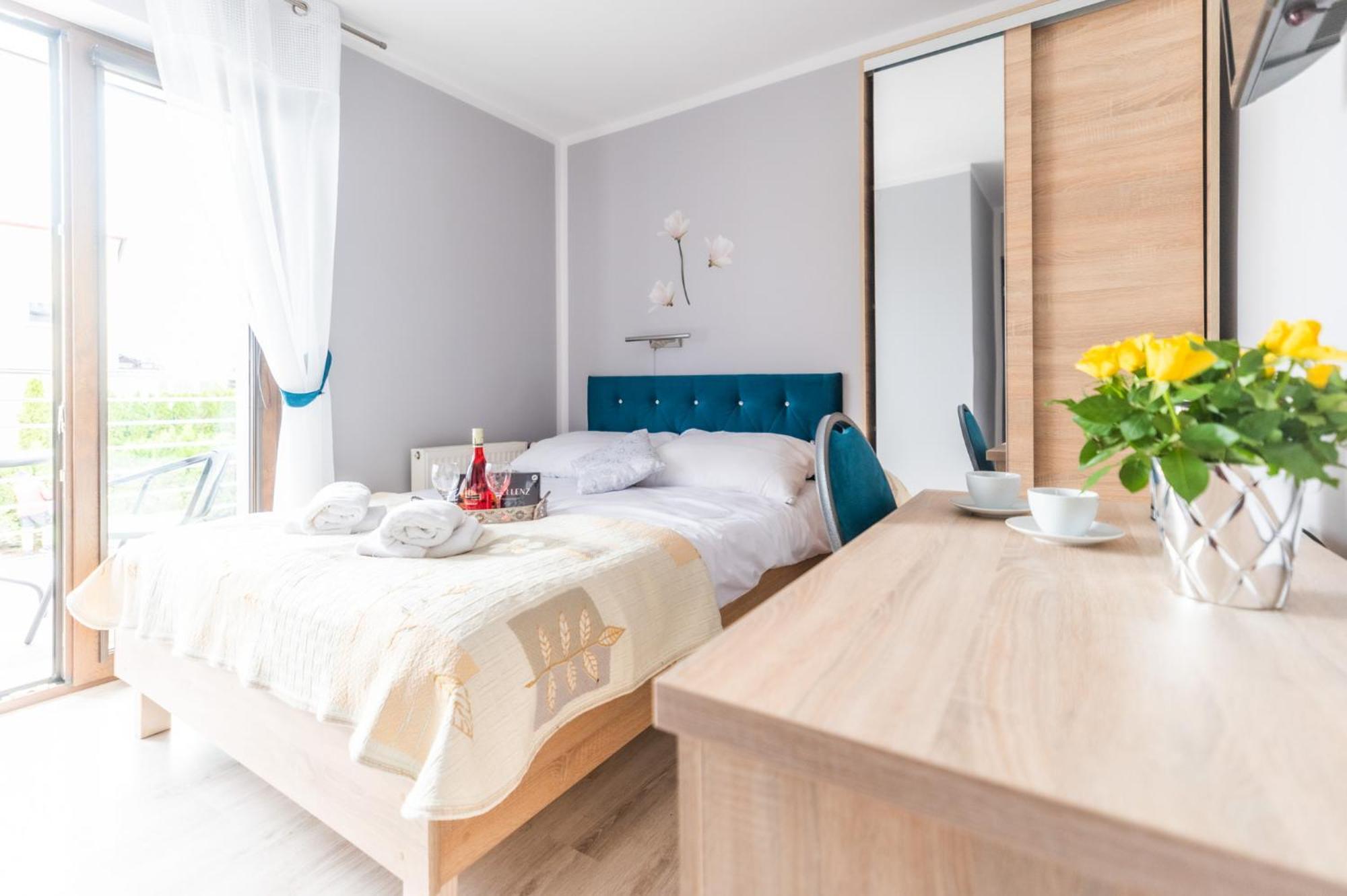 Reveliqa2 - Pokoje Goscinne I Apartamenty Поберово Экстерьер фото