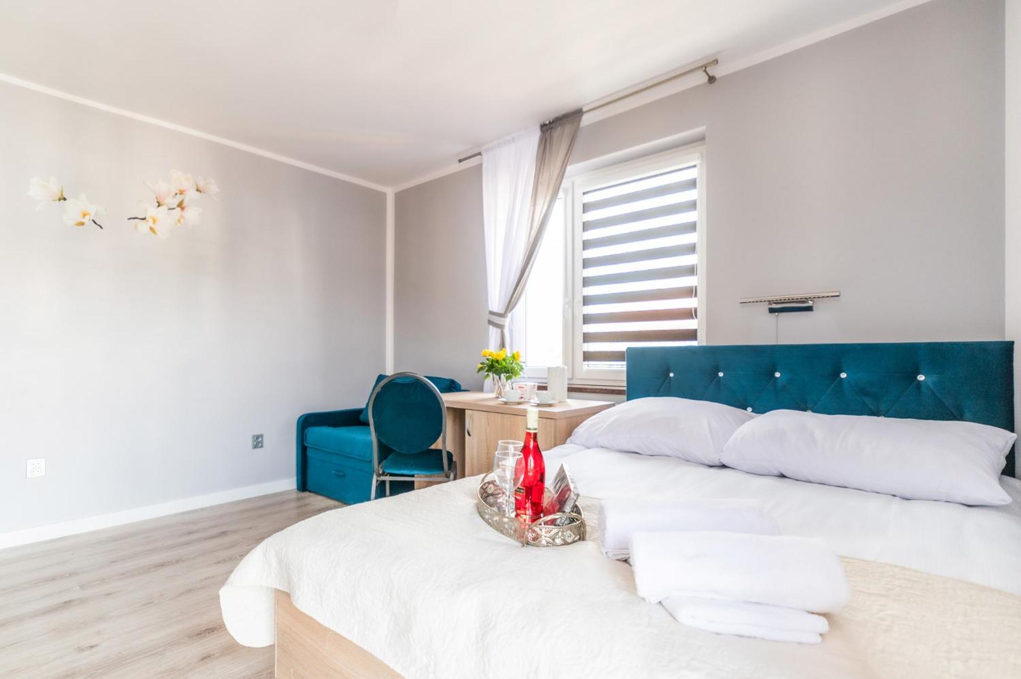 Reveliqa2 - Pokoje Goscinne I Apartamenty Поберово Экстерьер фото
